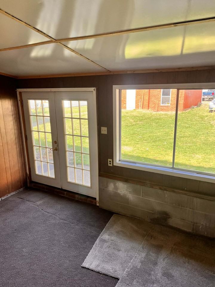 310 W Main St - Photo 7 of 20