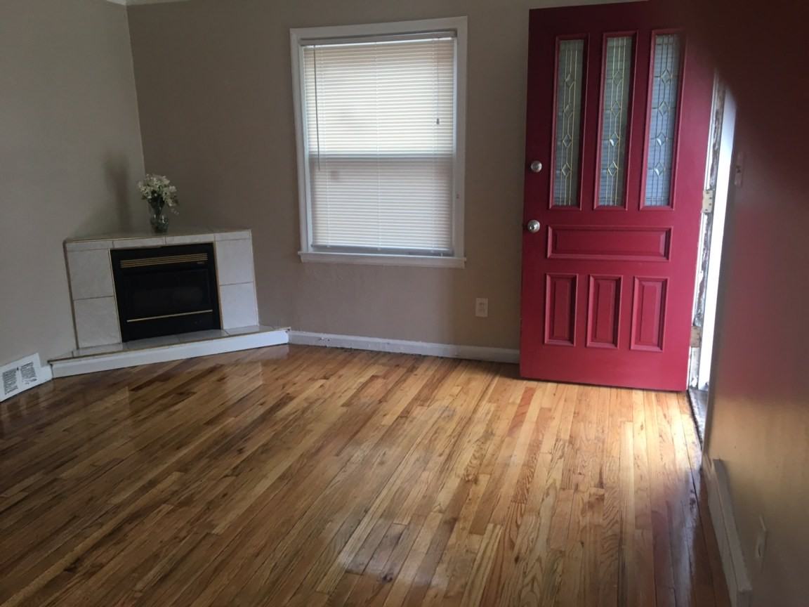 20037 Schaefer Hwy - Photo 7 of 12