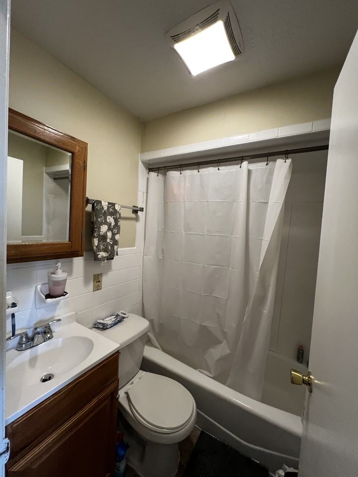 10 Hyde Park Ave #3F - Photo 5 of 6