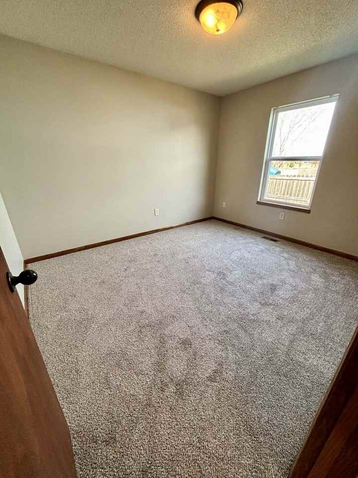 2709 N Piatt Cir - Photo 7 of 13