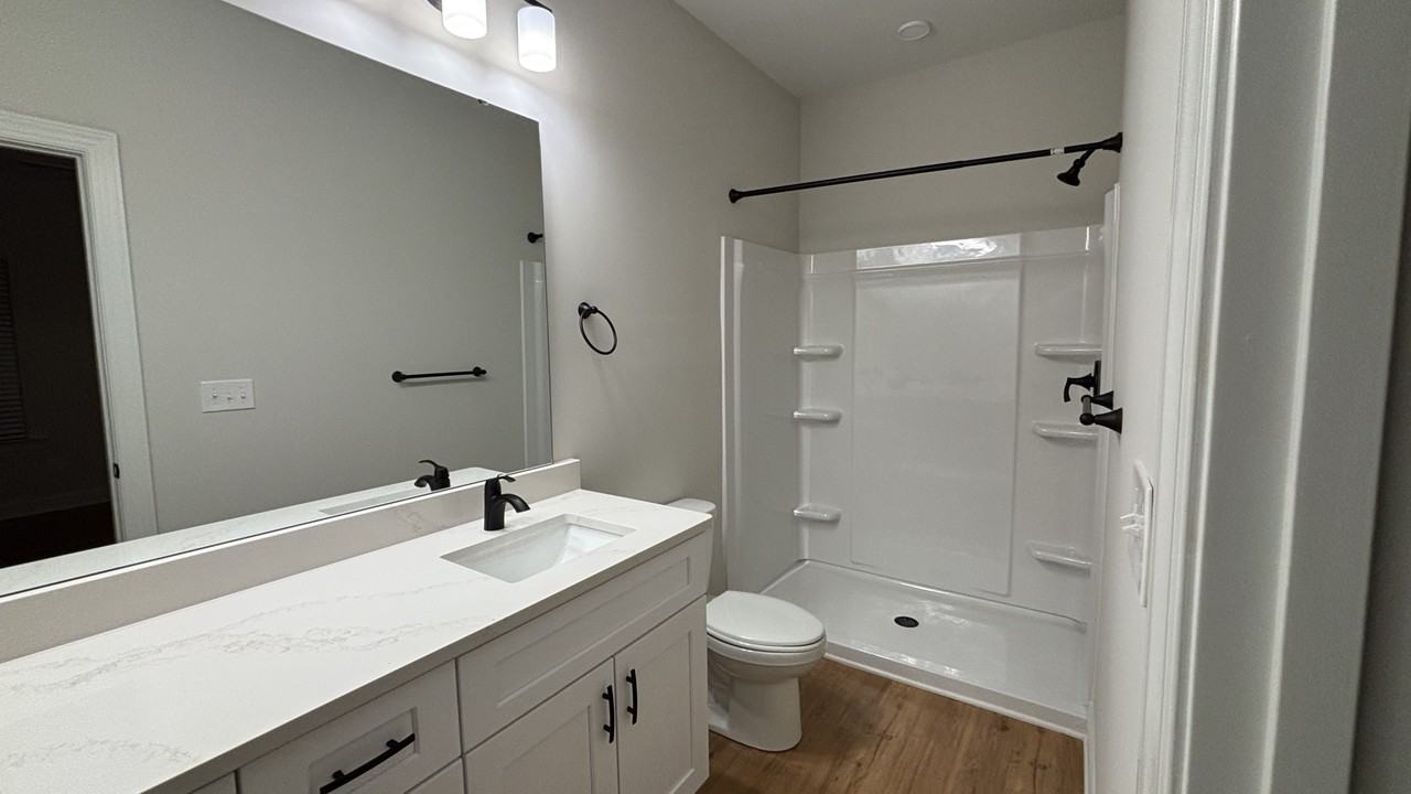 4817 Victoria Ave - Photo 2 of 21