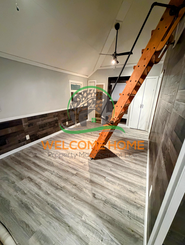 2005 Meharry St #2 - Photo 7 of 10