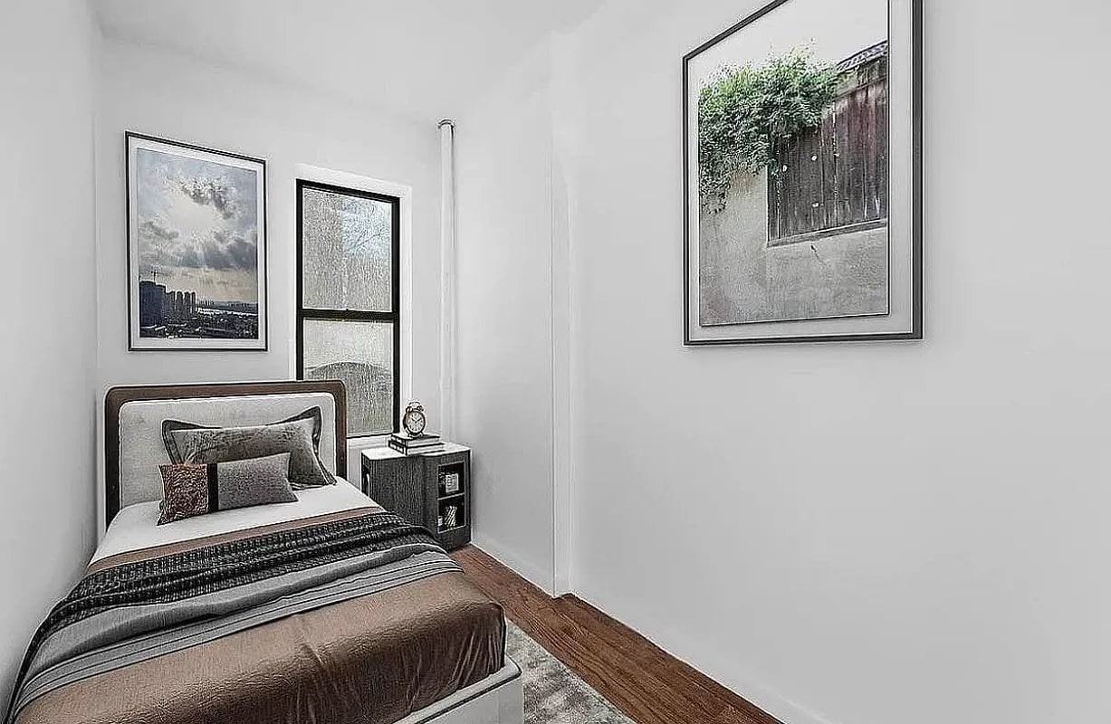 207 Madison St #7 - Photo 2 of 6