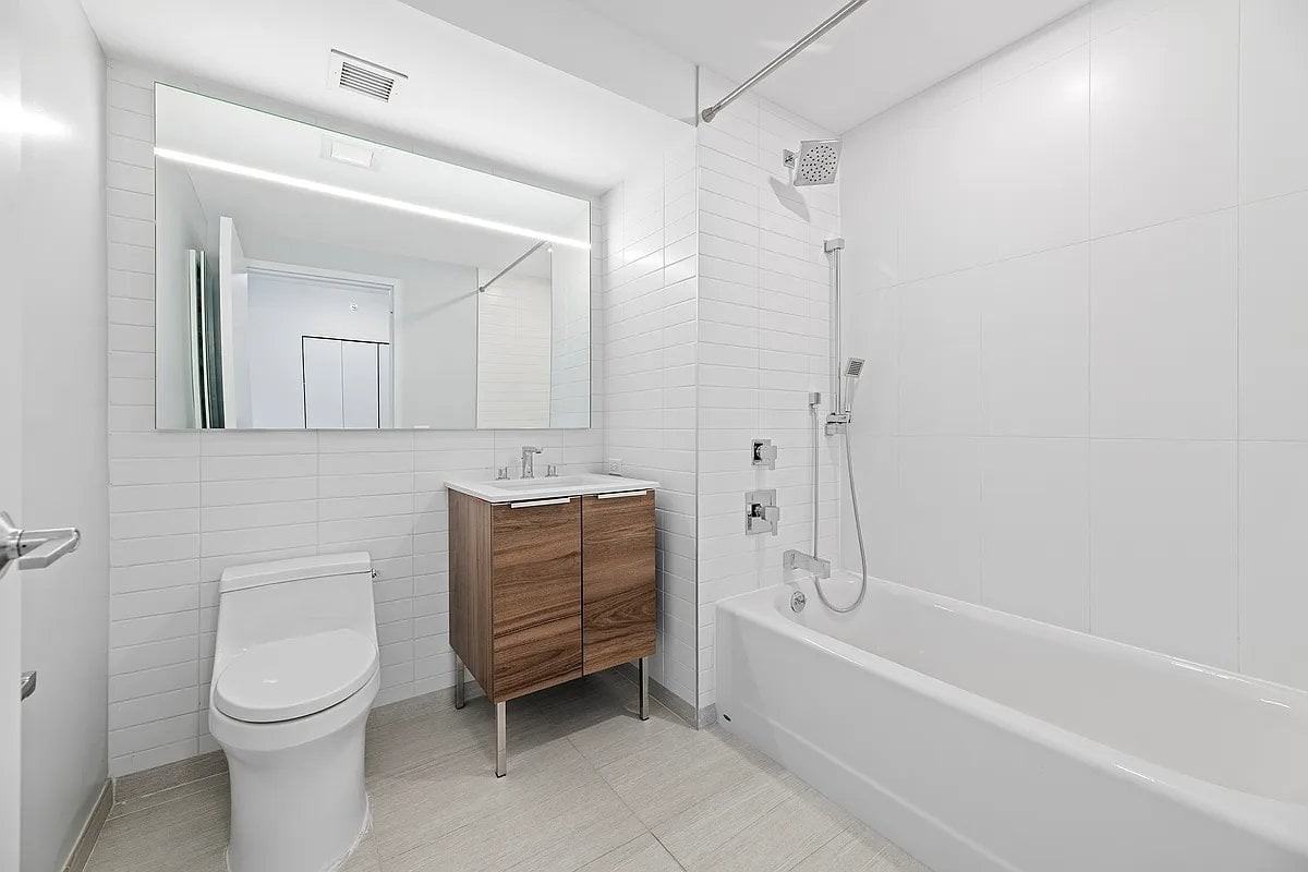 171 Suffolk St #5C - Photo 5 of 16