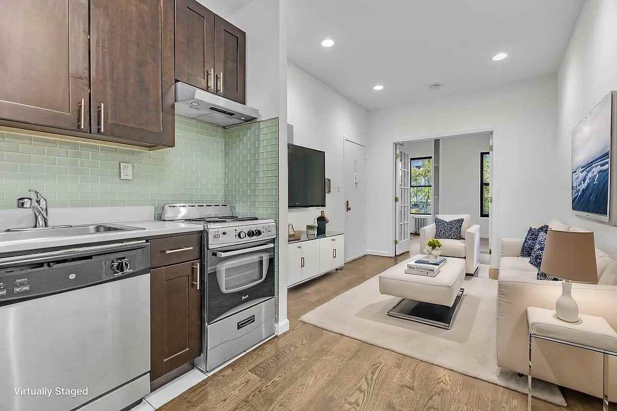 32 Garnet St #1L - Photo 5 of 7