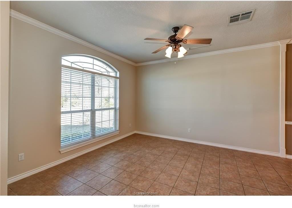 263 Navarro Dr - Photo 6 of 31