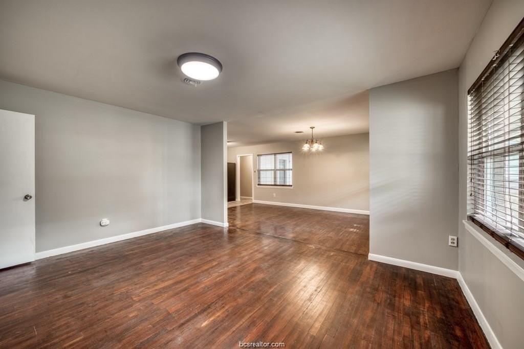 4006 Glenn Oaks Dr - Photo 6 of 21