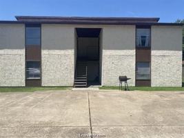 featured image of 1526 Pine Ridge Dr Apt A #Apt A