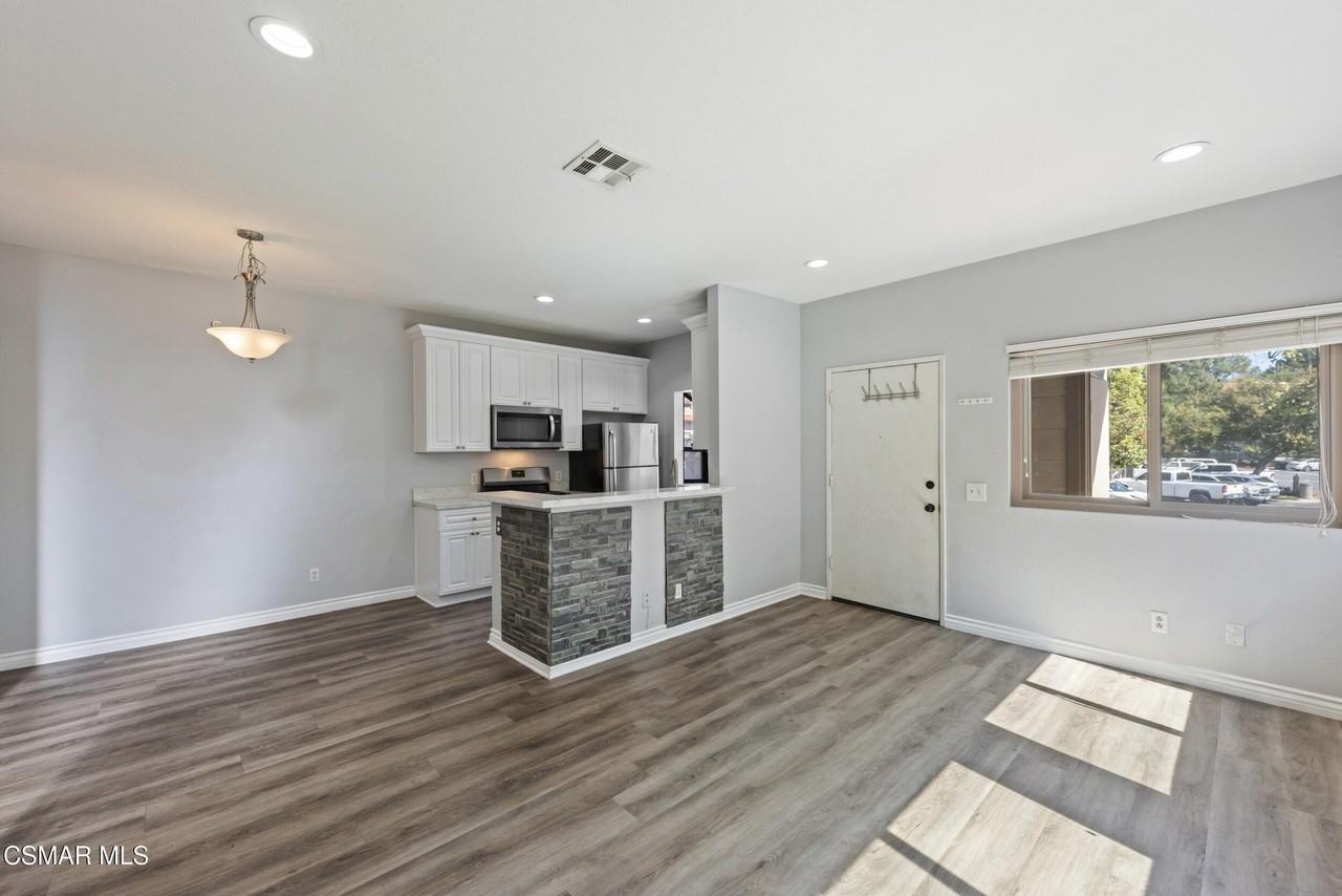 152 Maegan Pl - Photo 5 of 28