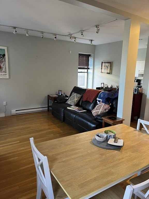 14 Linwood St - Photo 3 of 17