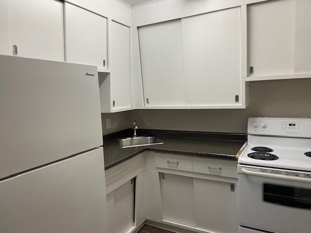 182 WORTHINGTON STREET EAST #204 - Photo 2 of 7