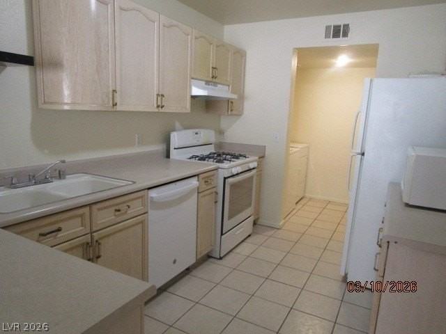 8449 Sewards Bluff Ave - Photo 7 of 22