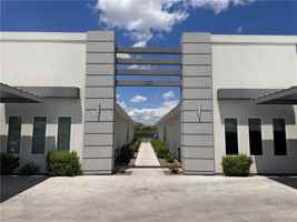 featured image of 3009 W Driftwood St Unit 3