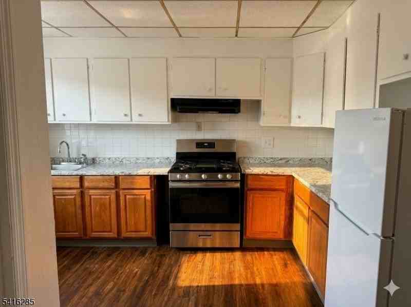 133 Pamrapo Ave - Photo 4 of 8