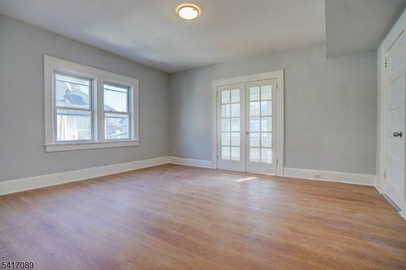 29 Walnut St #2 - Photo 5 of 10