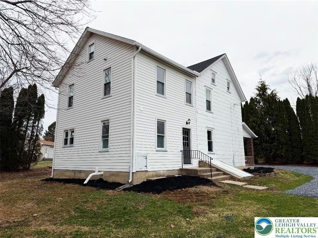 4450 Scheidys Rd - Photo 4 of 50