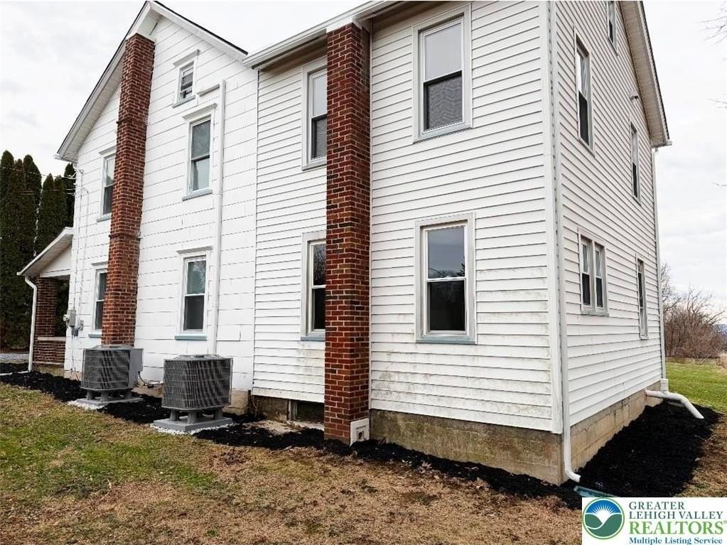 4450 Scheidys Rd - Photo 5 of 50