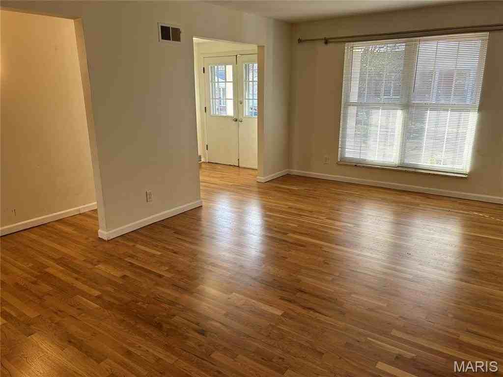 11011 Fawnhaven Dr - Photo 6 of 22