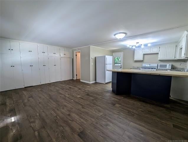 4524 S Quaker Ave Unit 1/2 - Photo 6 of 20