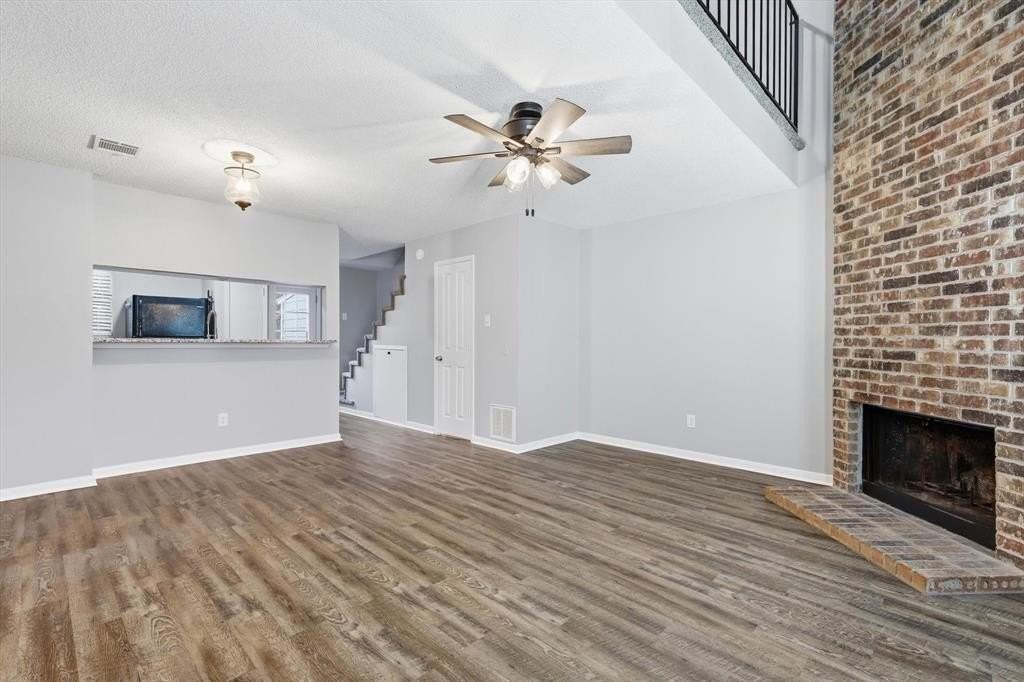 11 Abbey Rd - Photo 4 of 18