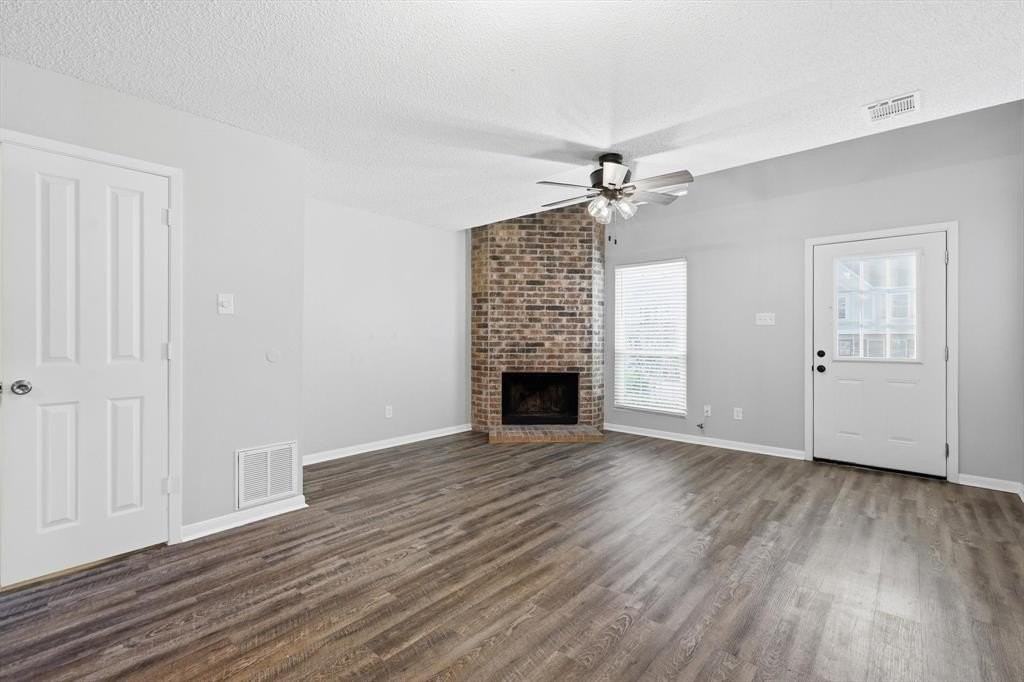 11 Abbey Rd - Photo 5 of 18