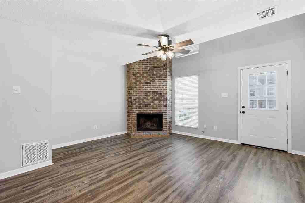 11 Abbey Rd - Photo 6 of 18