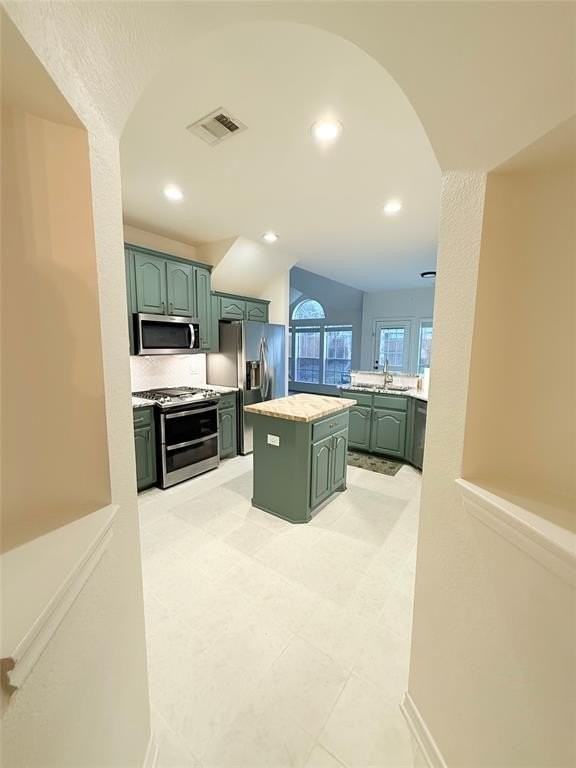 7717 Troon Dr - Photo 4 of 20