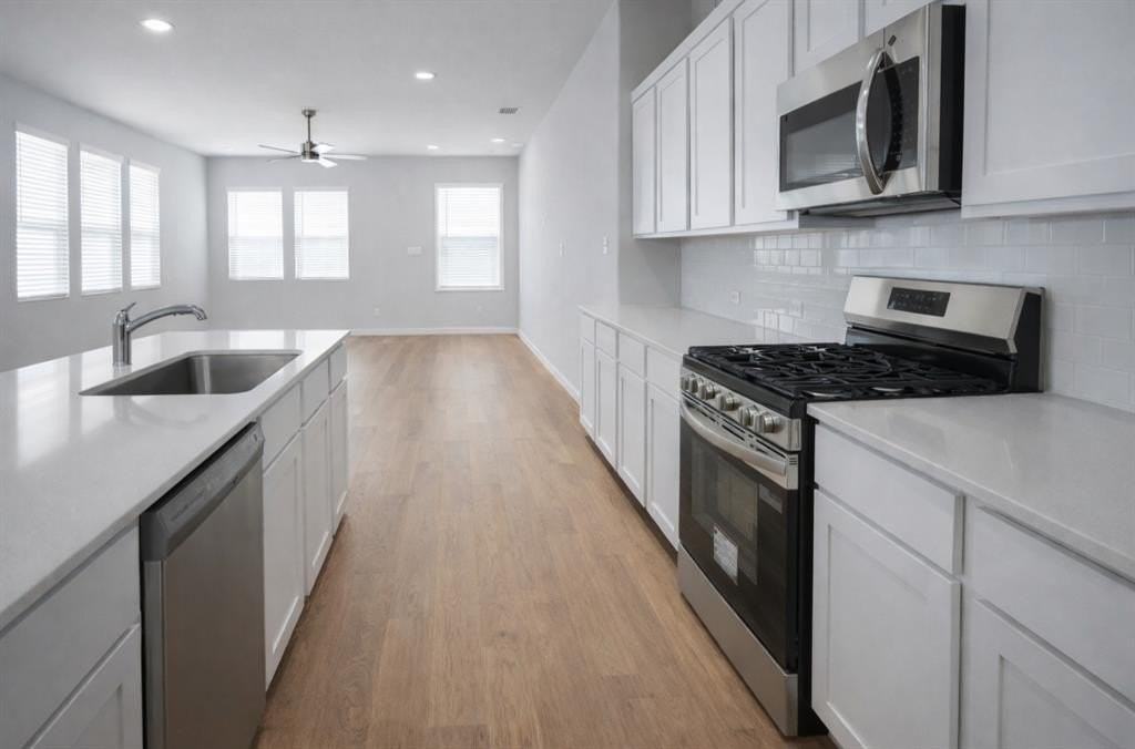 3708 Valwood Dr - Photo 3 of 19