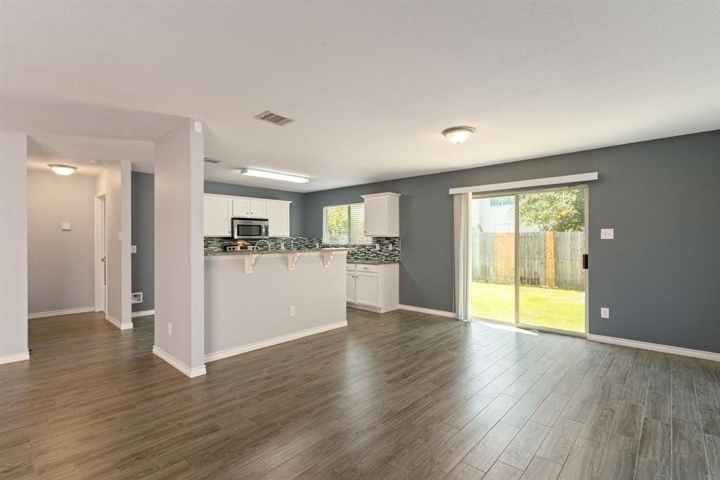 4908 Meadow Trails Dr - Photo 7 of 19