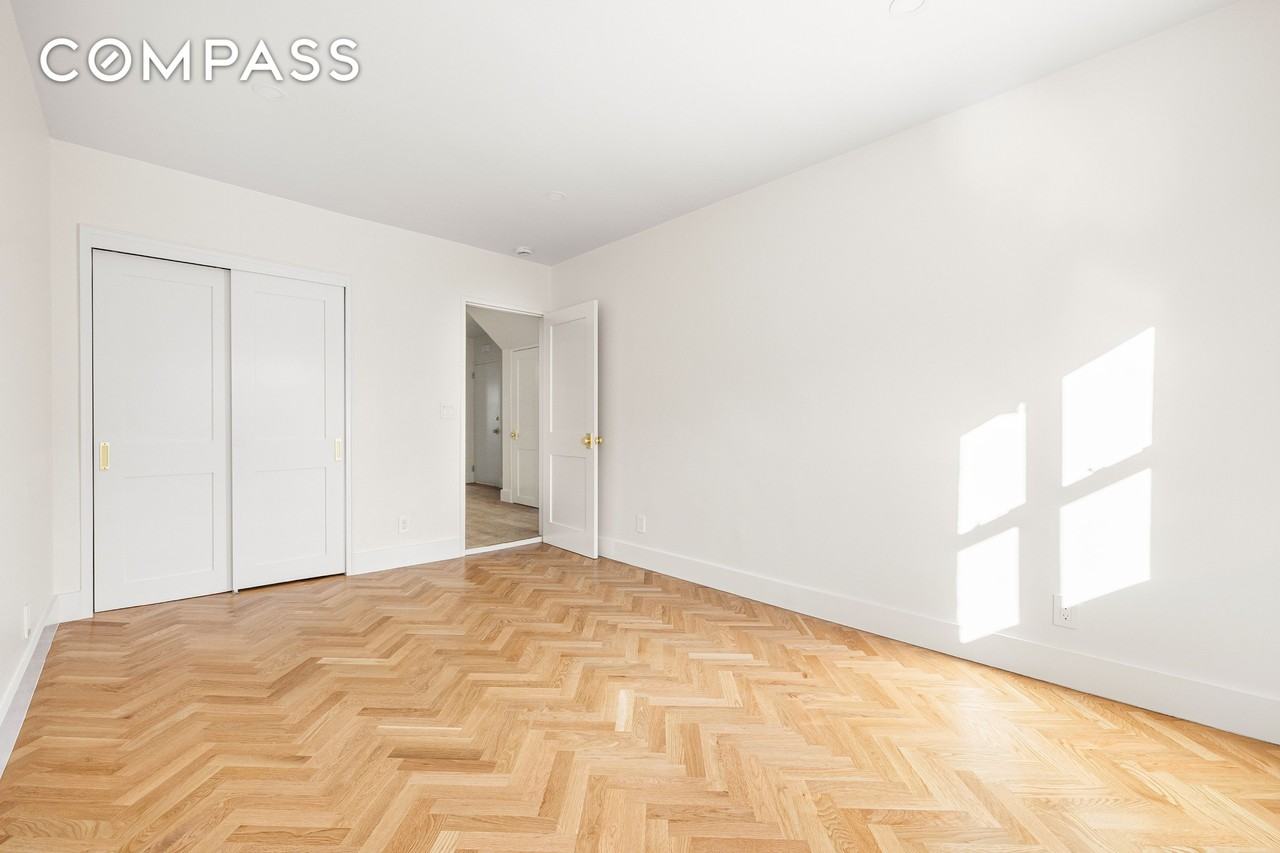 6033 69th Pl #1 - Photo 7 of 10