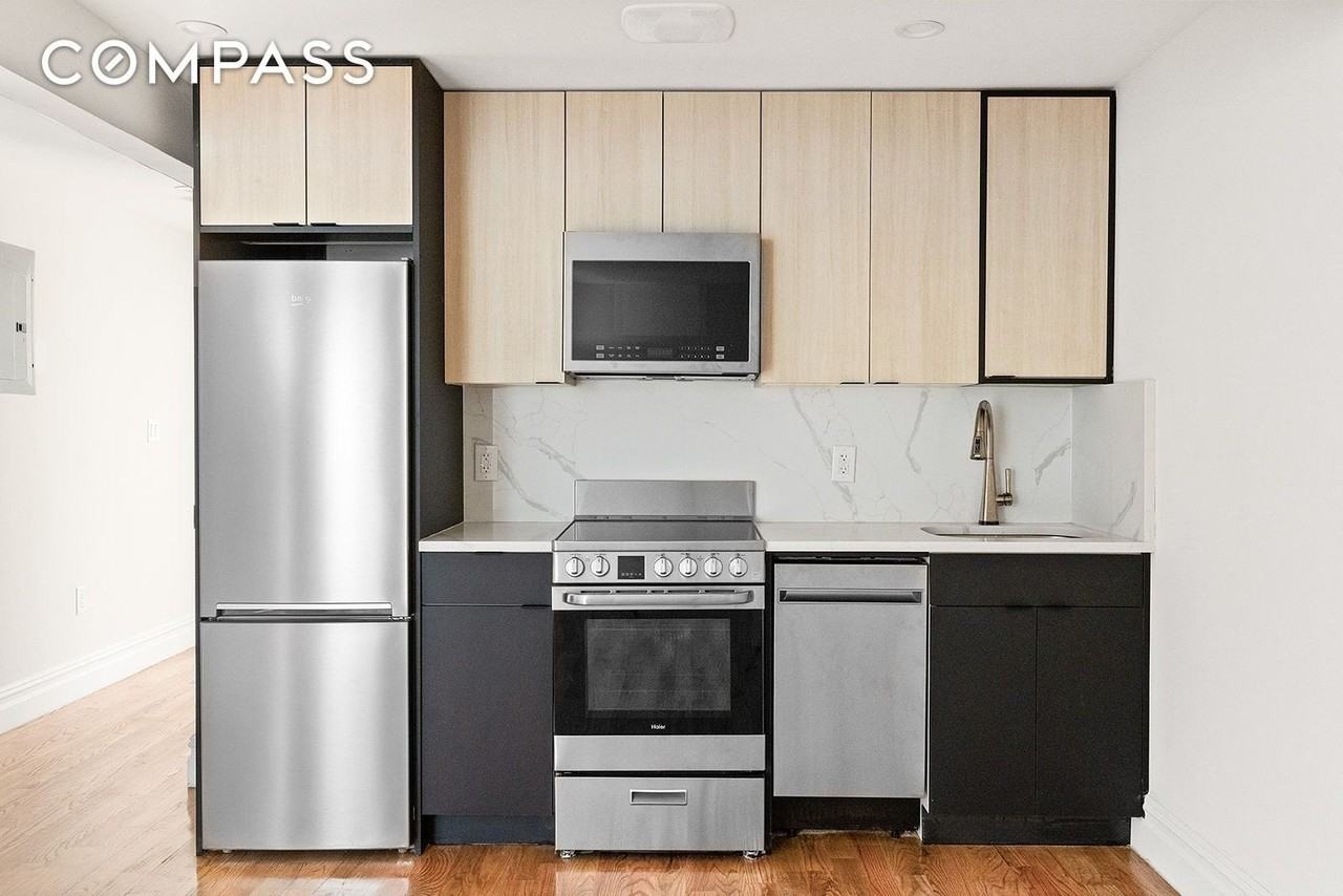 724 Chauncey St #2 - Photo 2 of 4