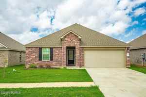 featured image of 206 Chestnut Oak Dr