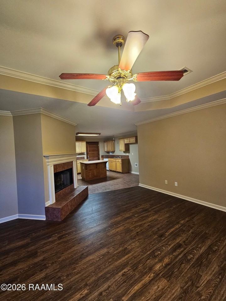 746 S Belle Cir - Photo 6 of 14