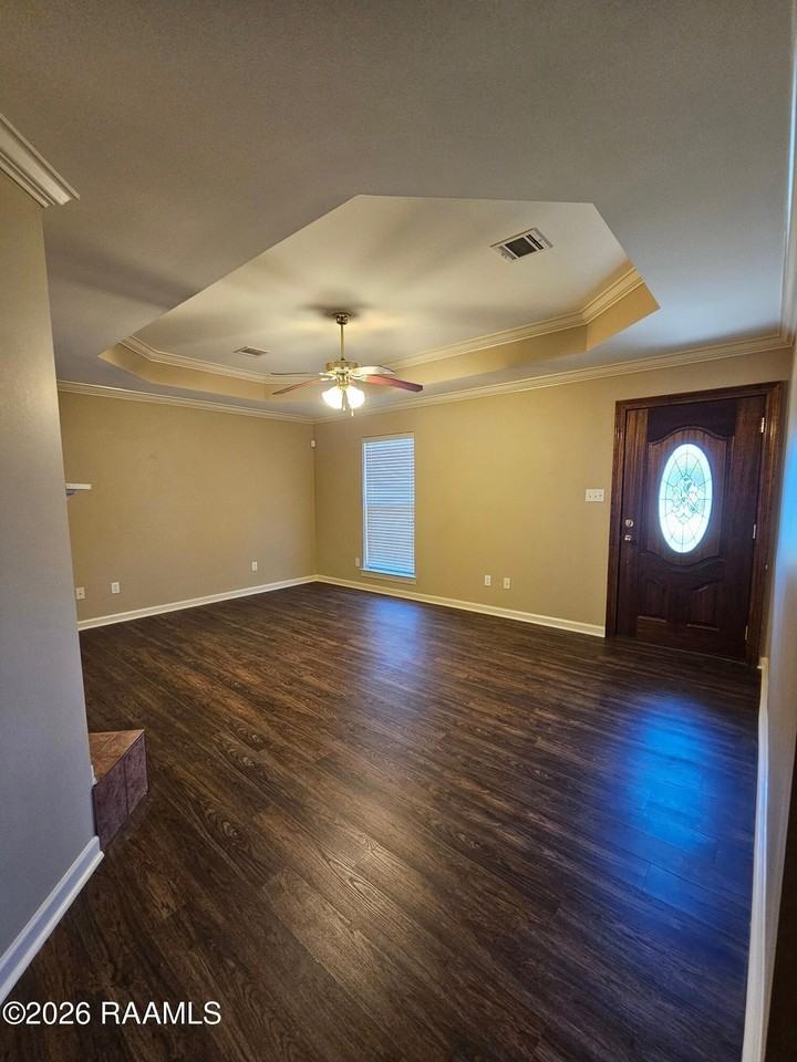 746 S Belle Cir - Photo 7 of 14