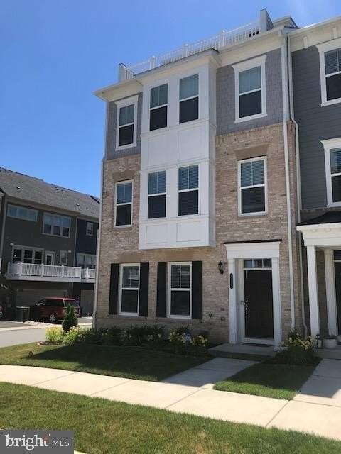 17351 Redshank Rd - Photo 4 of 50