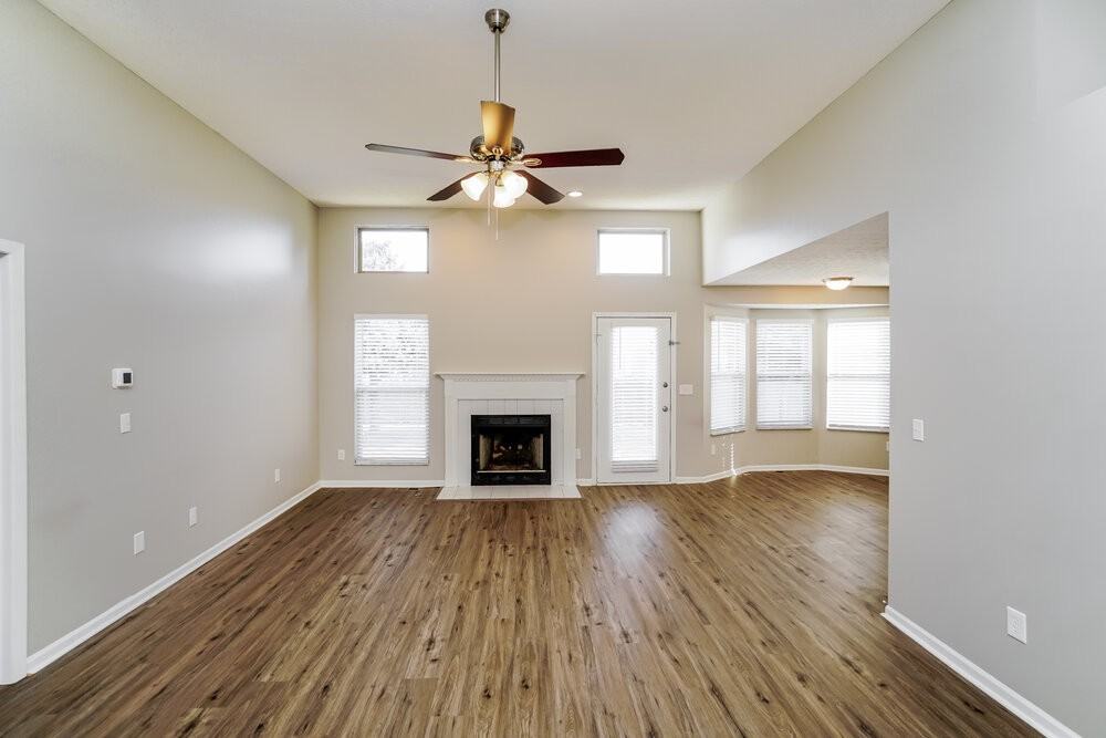 5655 Dashshund Ct - Photo 4 of 17