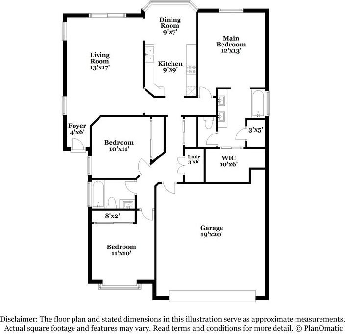 341 N Fresno St - Photo 2 of 16