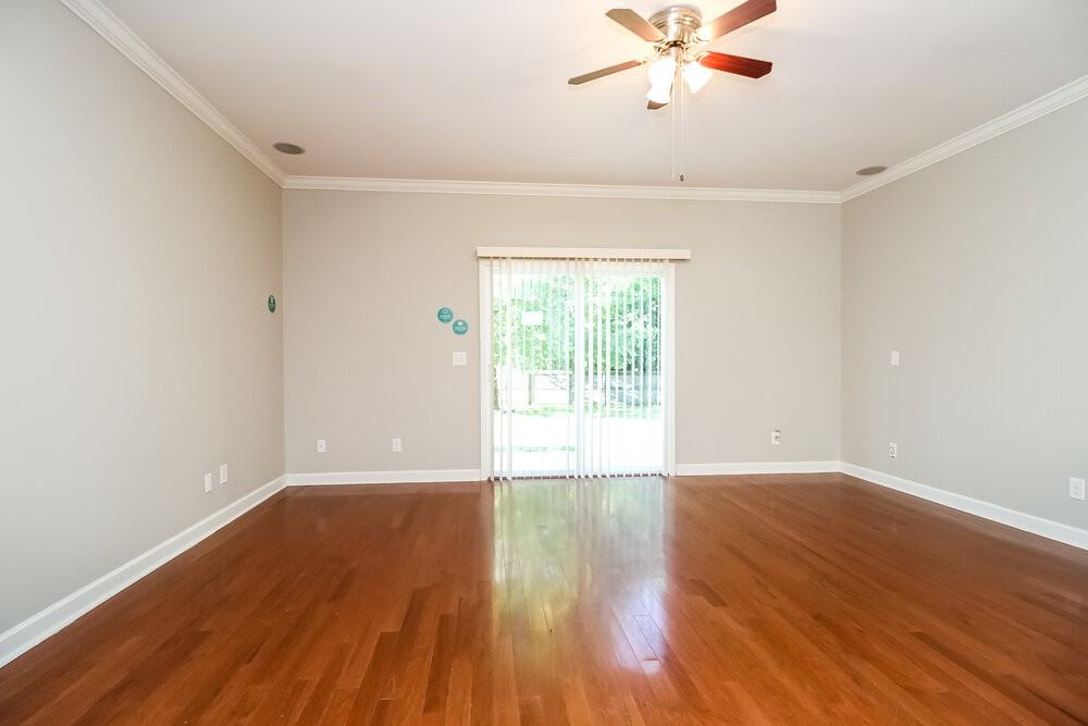 1120 Tiger Woods Way - Photo 5 of 17