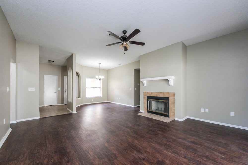 634 Arbukle Ct - Photo 2 of 15