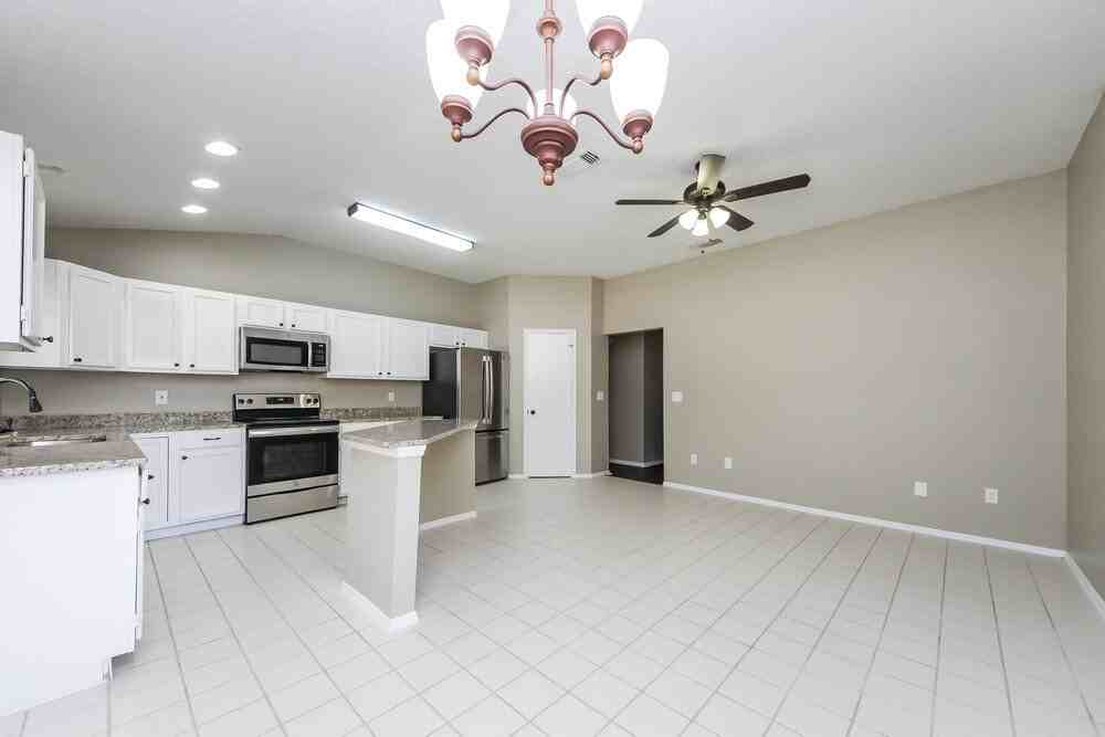 634 Arbukle Ct - Photo 6 of 15