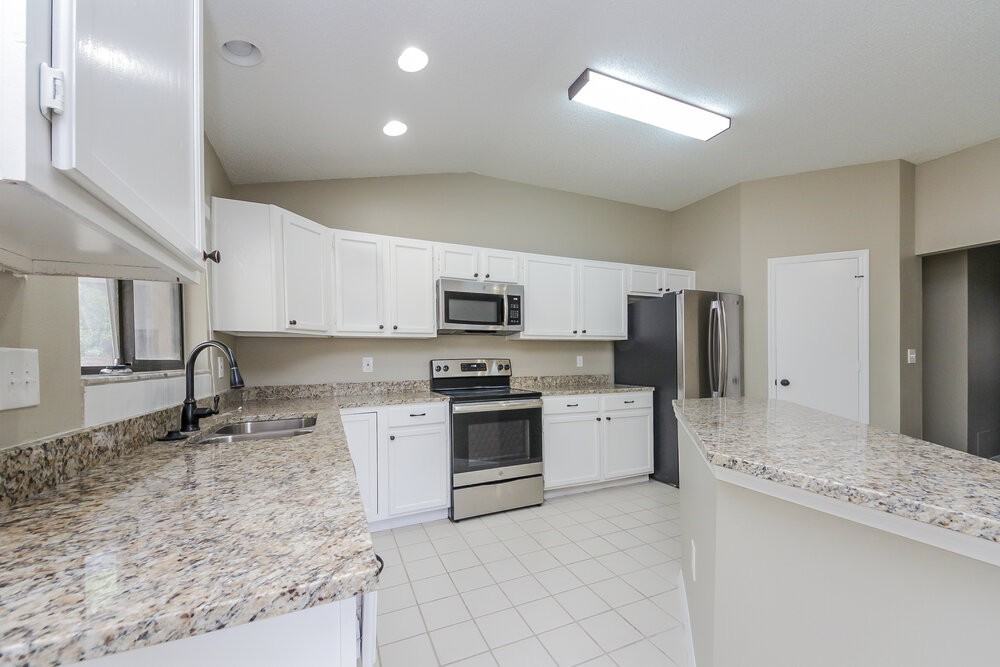 634 Arbukle Ct - Photo 7 of 15