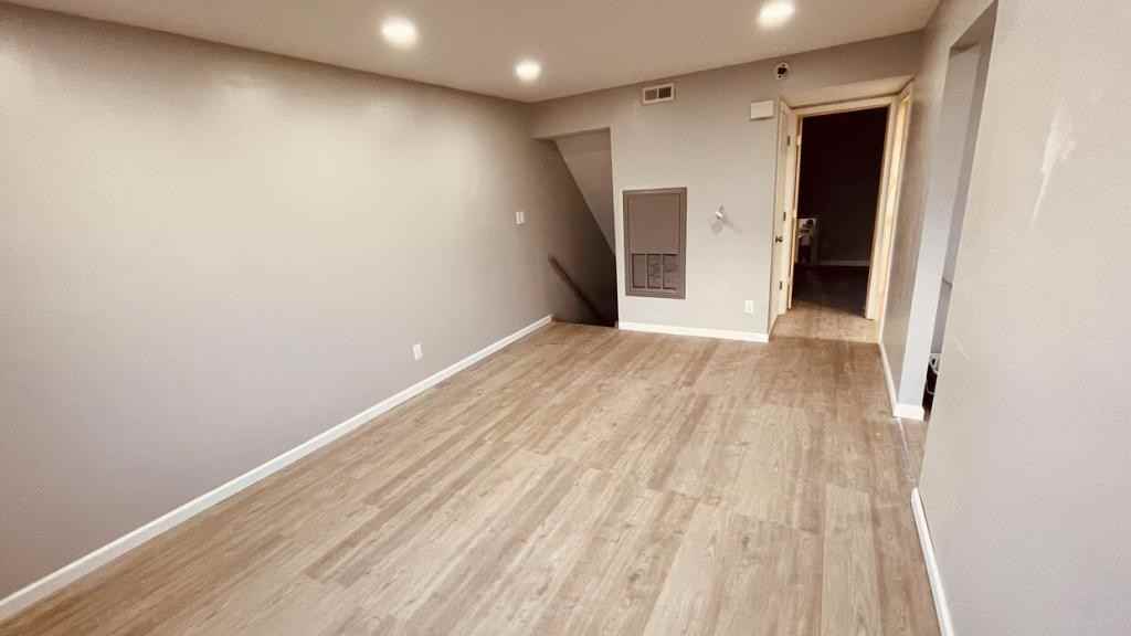 1440 VILLA CT B - Photo 2 of 4