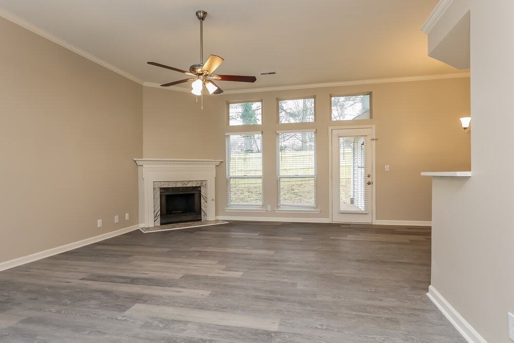 107 Northlake Dr - Photo 3 of 17