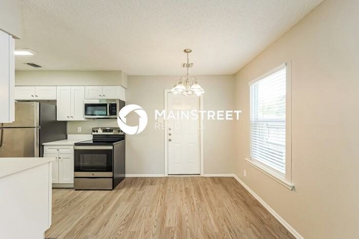 9387 Valley Bnd - Photo 5 of 16