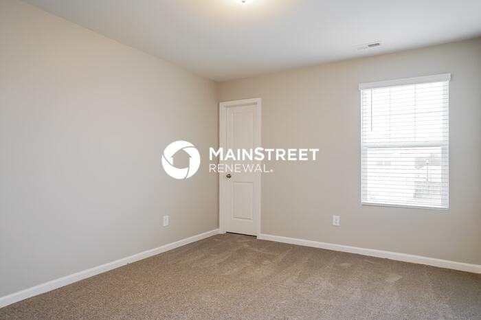 212 Quincy Meadow Ave - Photo 7 of 17
