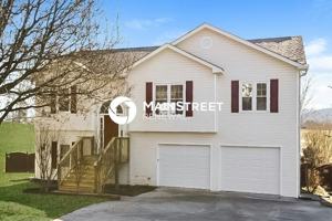 featured image of 34 Moriah Way Ne