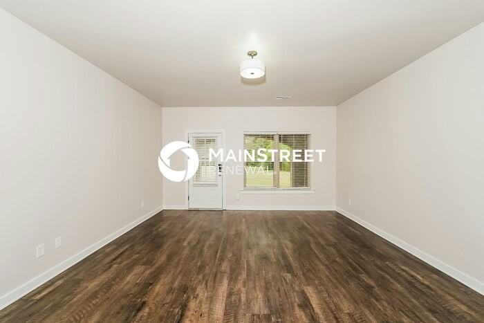 151 Trotter Ct - Photo 3 of 16