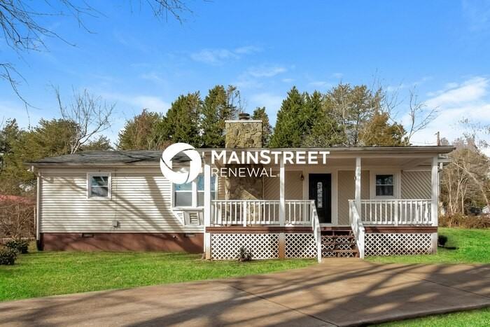 179 Hazelton Loop - Photo 3 of 16