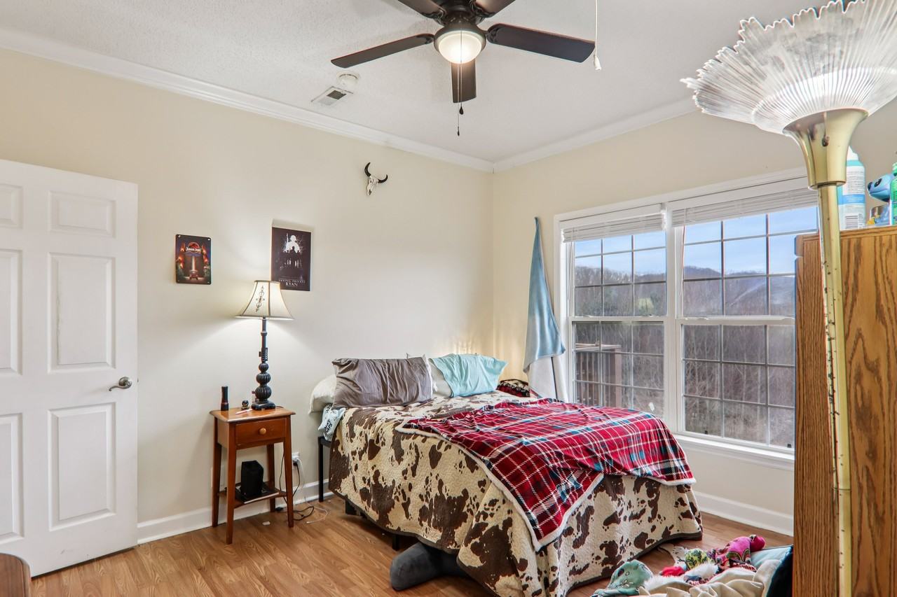 50 Smith Rd #C - Photo 6 of 18