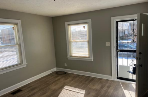 1317 Oakwood Ave #1 - Photo 6 of 13